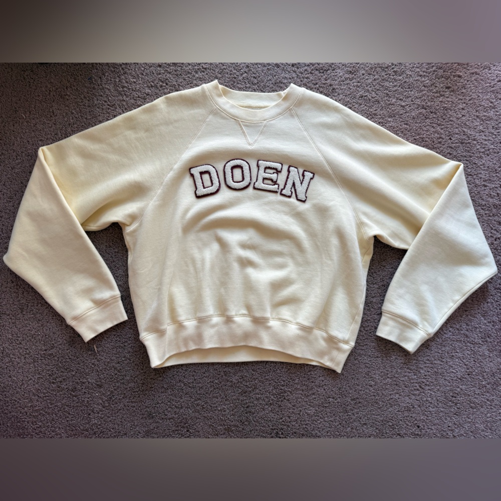 DOEN varisty sweatshirt medium brentwood butter yellow buttercup store exclusive
